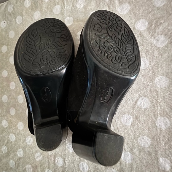 Croft & Barrow Black Strappy Heels - Picture 10 of 10